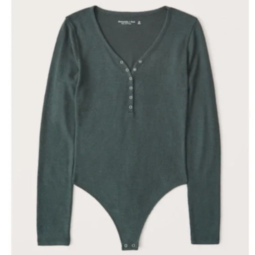 ABERCROMBIE Long Sleeve Soft and Cozy Henley Bodysuit size S